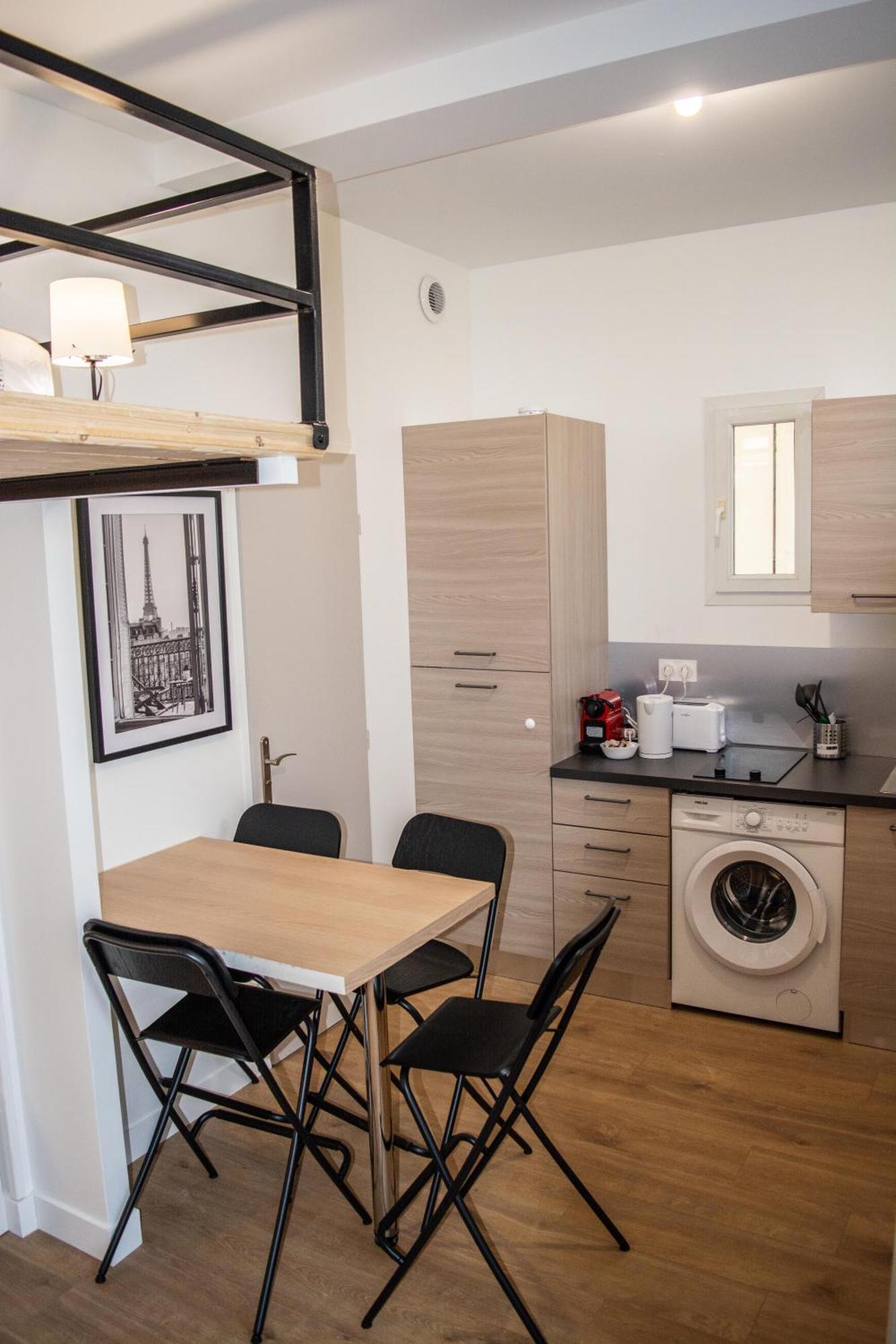 L'Althea I Apartment Bron Ngoại thất bức ảnh